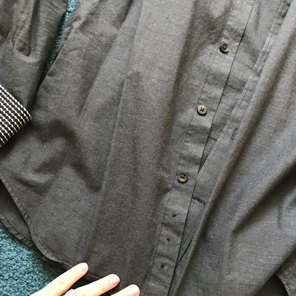 EXPRESS MENS GRAY BUTTON DOWN SHIRT DETAIL CUFFS - Picture 4 of 6